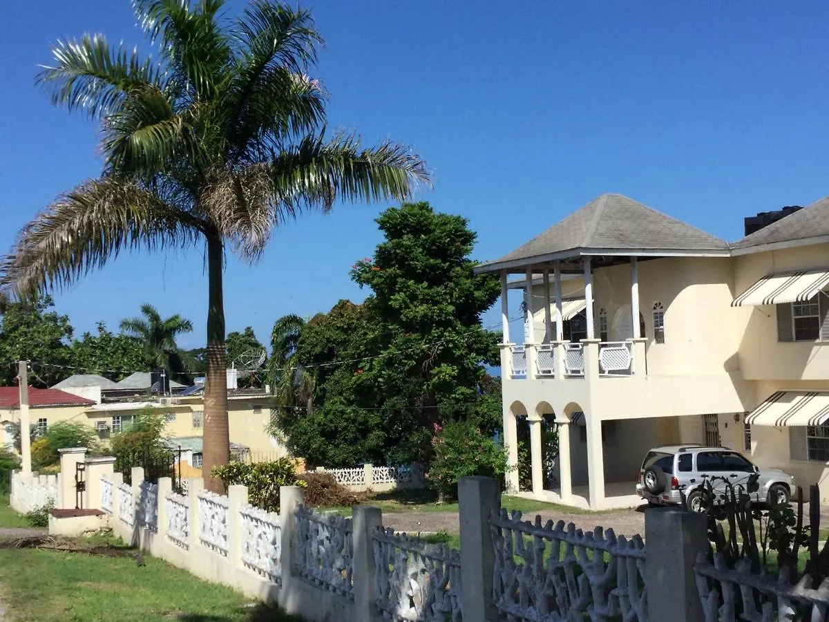 Guest house Mango Walk Guesthouse Montego Bay Jamaica